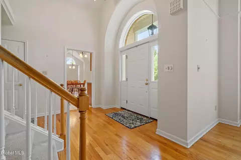 2500 E Nott St, Schenectady, NY 12309 photo 5