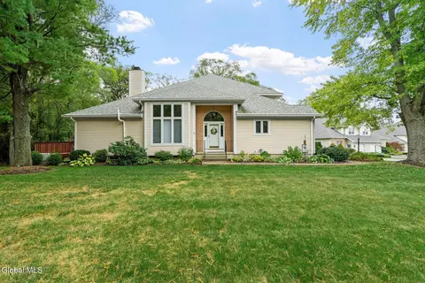 2500 E Nott St, Schenectady, NY 12309