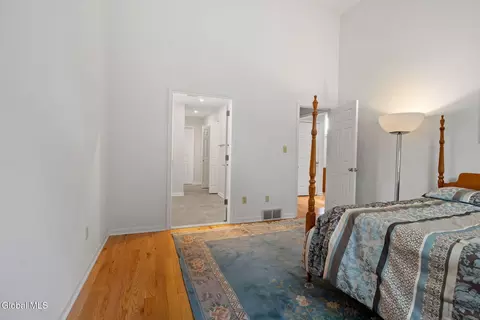 2500 E Nott St, Schenectady, NY 12309 photo 30