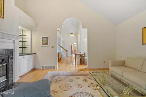 2500 E Nott St, Schenectady, NY 12309 photo 22