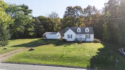 1346 State Highway 7, Troy, NY 12180
