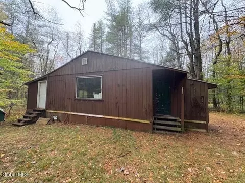 172 Green St, Saint Johnsville, NY 13452