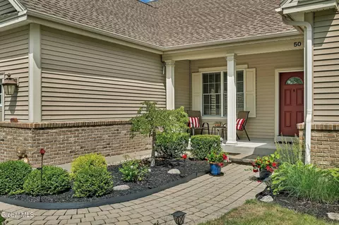 50 Sheldon Dr, Mechanicville, NY 12118 photo 6