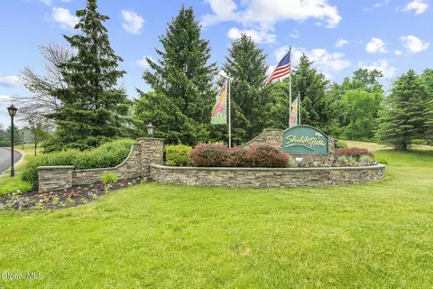 50 Sheldon Dr, Mechanicville, NY 12118 photo 58