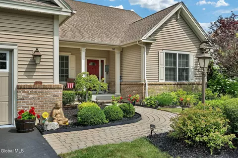 50 Sheldon Dr, Mechanicville, NY 12118 photo 5