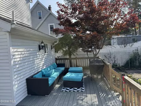 Exterior - 426 Anthony St, Schenectady, NY 12308 photo 18 of 18