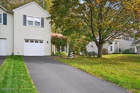 51 Cooks Ct, Waterford, NY 12188
