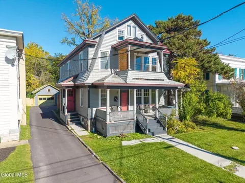 242 N Grand St, Cobleskill, NY 12043