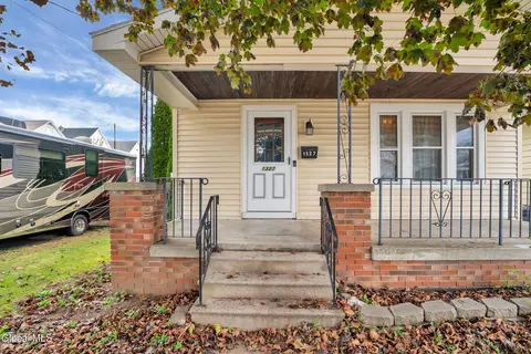 1327 Dewitt St, Schenectady, NY 12303 photo 7
