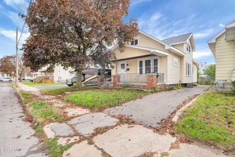 1327 Dewitt St, Schenectady, NY 12303 photo 2