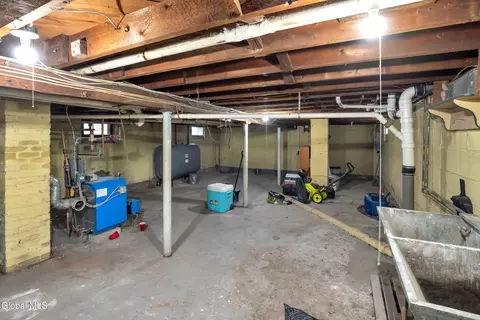 1327 Dewitt St, Schenectady, NY 12303 photo 36