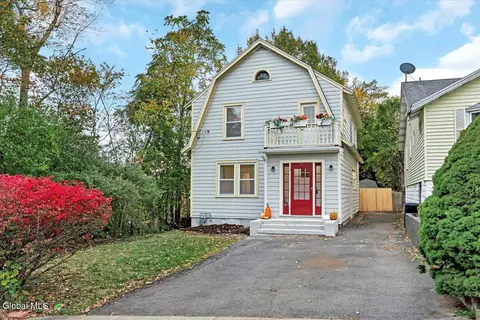 20 Wolfert Ave, Menands, NY 12204