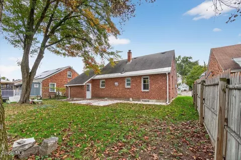Exterior - 1880 Broad St, Schenectady, NY 12306 photo 10 of 13