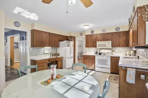 6 Hadel Rd, Glenville, NY 12302 photo 21