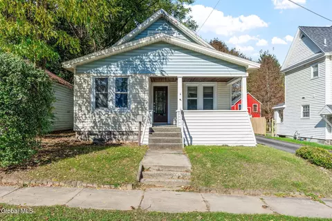 9 Commerce St, Schenectady, NY 12302