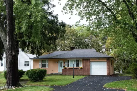 Exterior - 903 8th Ave, Troy, NY 12182 photo 5 of 5
