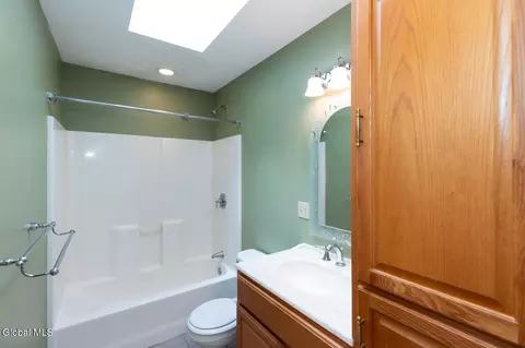 Bath - 903 8th Ave, Troy, NY 12182 photo 1 of 4