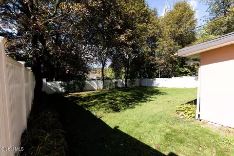 Exterior - 903 8th Ave, Troy, NY 12182 photo 4 of 5