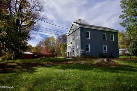 Other - 44 Greenfield Ln, Hampton, NY 12837 photo 1 of 3