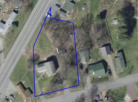 View/Area - 44 Greenfield Ln, Hampton, NY 12837 photo 1 of 5