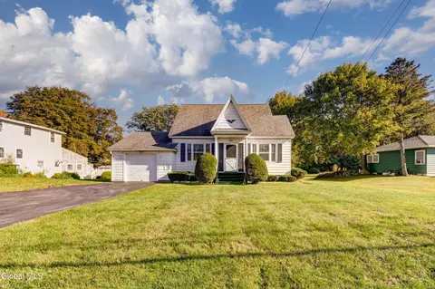 1401 Midline Rd, Amsterdam, NY 12010