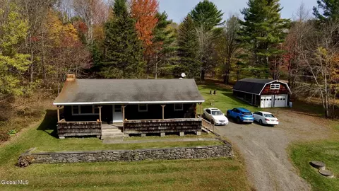 1064 Titus Lake Rd, Jefferson, NY 12093