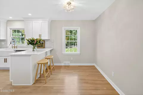 35 Witbeck Dr, Glenville, NY 12302 photo 11