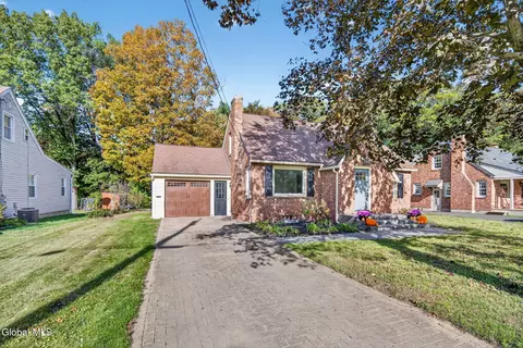 35 Witbeck Dr, Glenville, NY 12302 photo 38