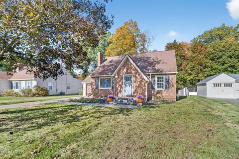 35 Witbeck Dr, Glenville, NY 12302 photo 40