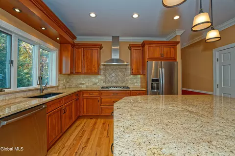 Kitchen - 13 Cobble Hill Dr, Gansevoort, NY 12831 photo 4 of 7