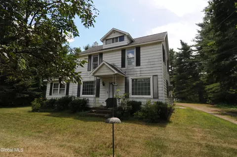 7381 Church Rd, Schenectady, NY 12306