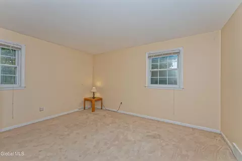 2525 Antonia Dr, Schenectady, NY 12309 photo 32