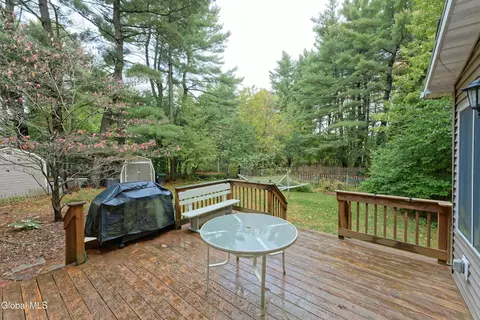 2525 Antonia Dr, Schenectady, NY 12309 photo 41