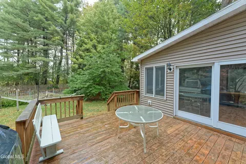 2525 Antonia Dr, Schenectady, NY 12309 photo 39