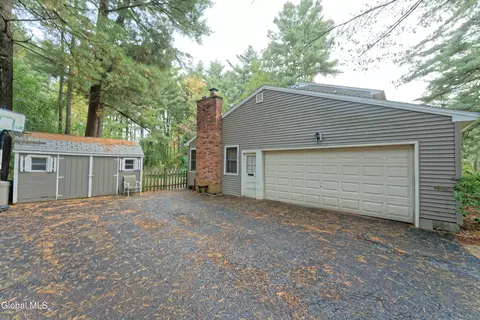 2525 Antonia Dr, Schenectady, NY 12309 photo 42