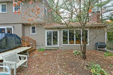 2525 Antonia Dr, Schenectady, NY 12309 photo 38