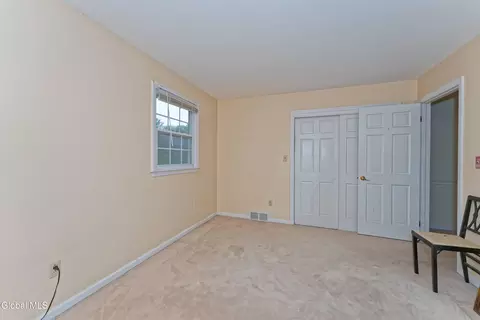 2525 Antonia Dr, Schenectady, NY 12309 photo 33
