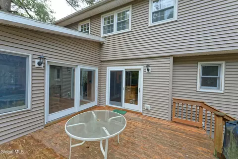 2525 Antonia Dr, Schenectady, NY 12309 photo 40