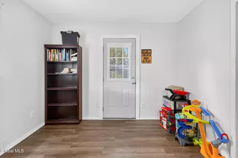 Other - 163 Chiswell Rd, Schenectady, NY 12304 photo 2 of 6