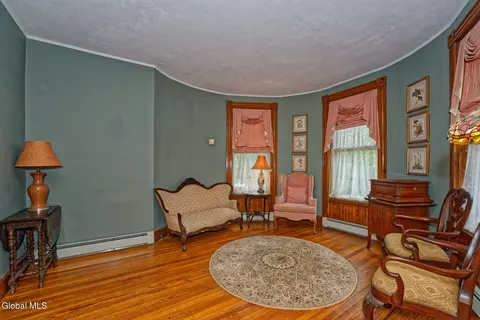 1078 Gillespie St, Schenectady, NY 12308 photo 25