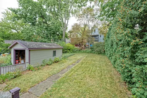 1078 Gillespie St, Schenectady, NY 12308 photo 47