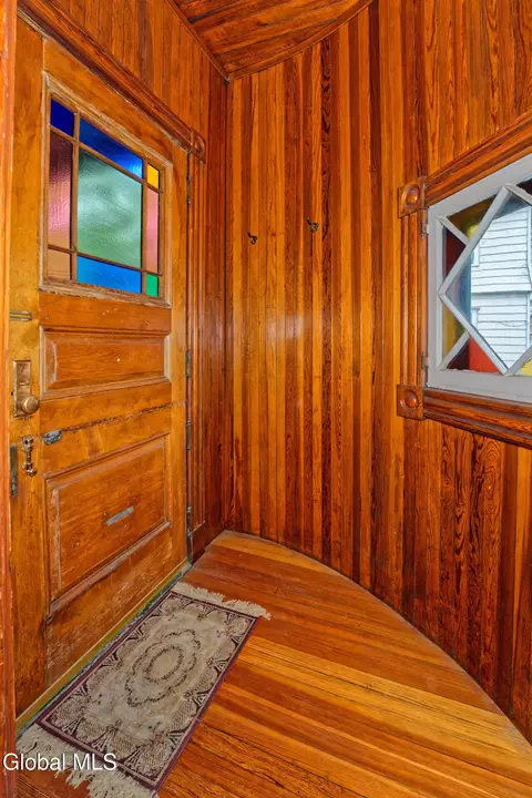 1078 Gillespie St, Schenectady, NY 12308 photo 7