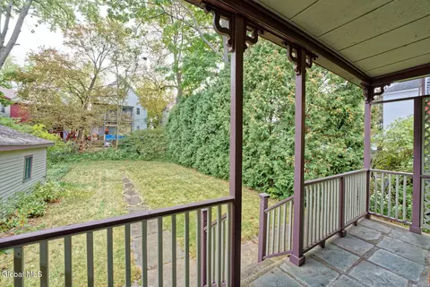 1078 Gillespie St, Schenectady, NY 12308 photo 46
