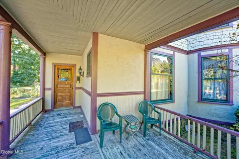 1078 Gillespie St, Schenectady, NY 12308 photo 5