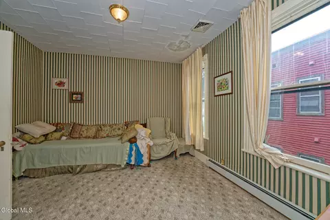 1078 Gillespie St, Schenectady, NY 12308 photo 29