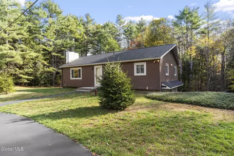 713 County Rte 25, Corinth, NY 12822