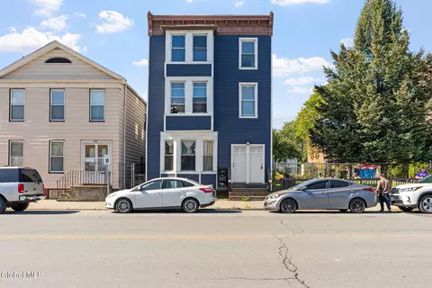2511 6th Ave, Troy, NY 12180