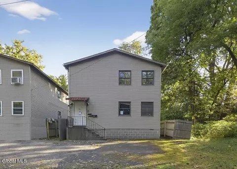 Exterior - 1087 Davis Ter, Schenectady, NY 12303 photo 4 of 4