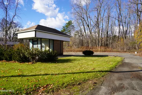 183 Fifth Ave, Gloversville, NY 12078