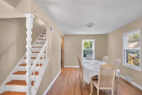 140 Willow Ln, Glenville, NY 12302 photo 12